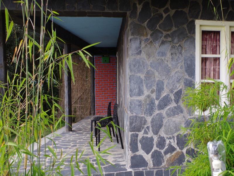 V Resorts The Nest Cottage Найнитал Экстерьер фото